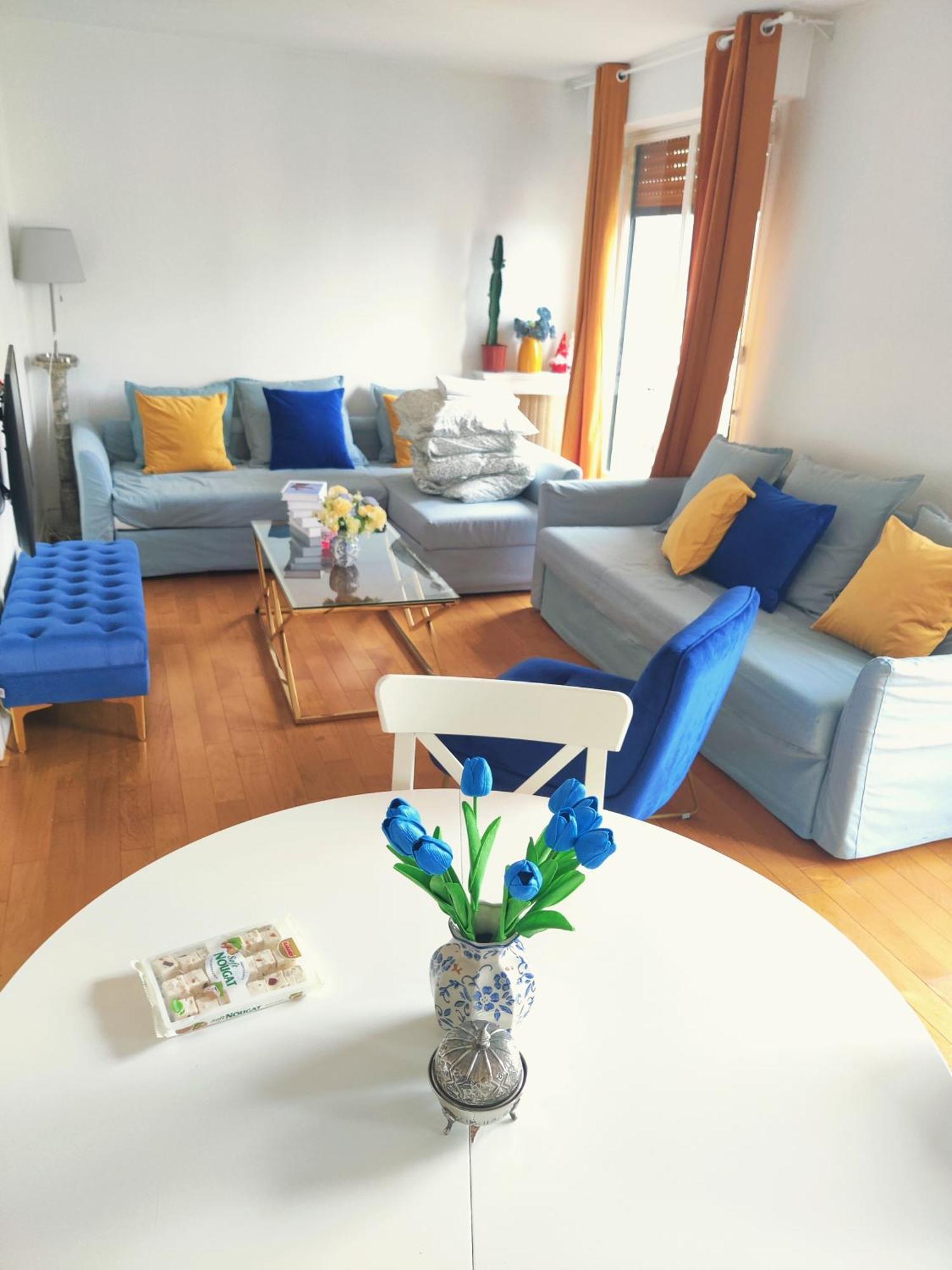 Bright & Cozy In Passy, Trocadero,